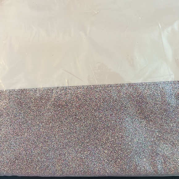 Jimmy Choo XL tote bag! Pink with Bling! Absolutely beautiful! New! Sealed - Picture 5 of 7